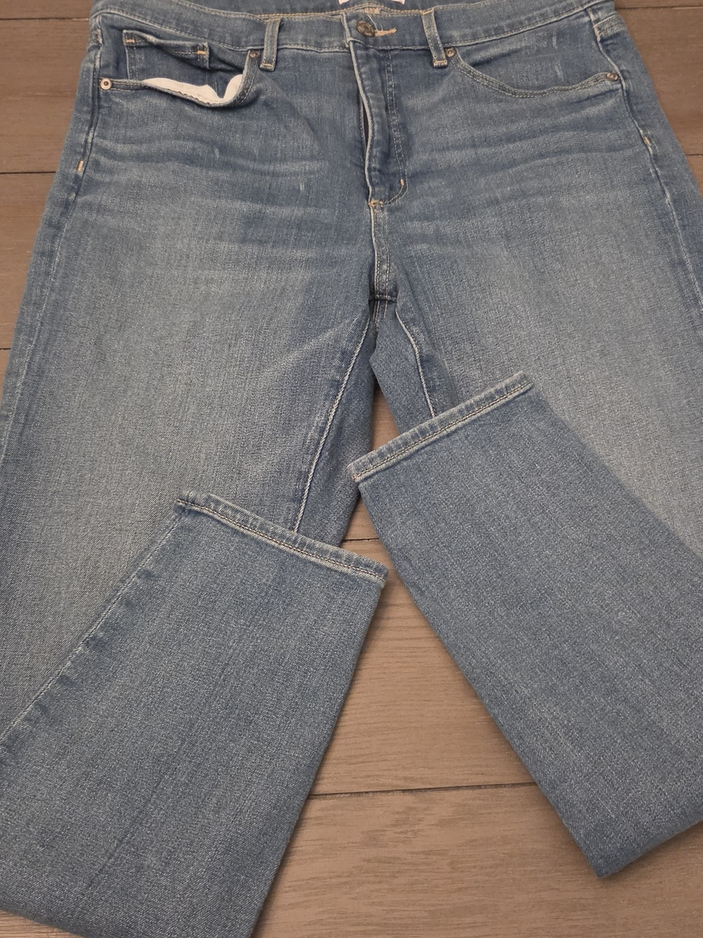 LOFT Women's Straight Leg Jeans in Light Blue Wash